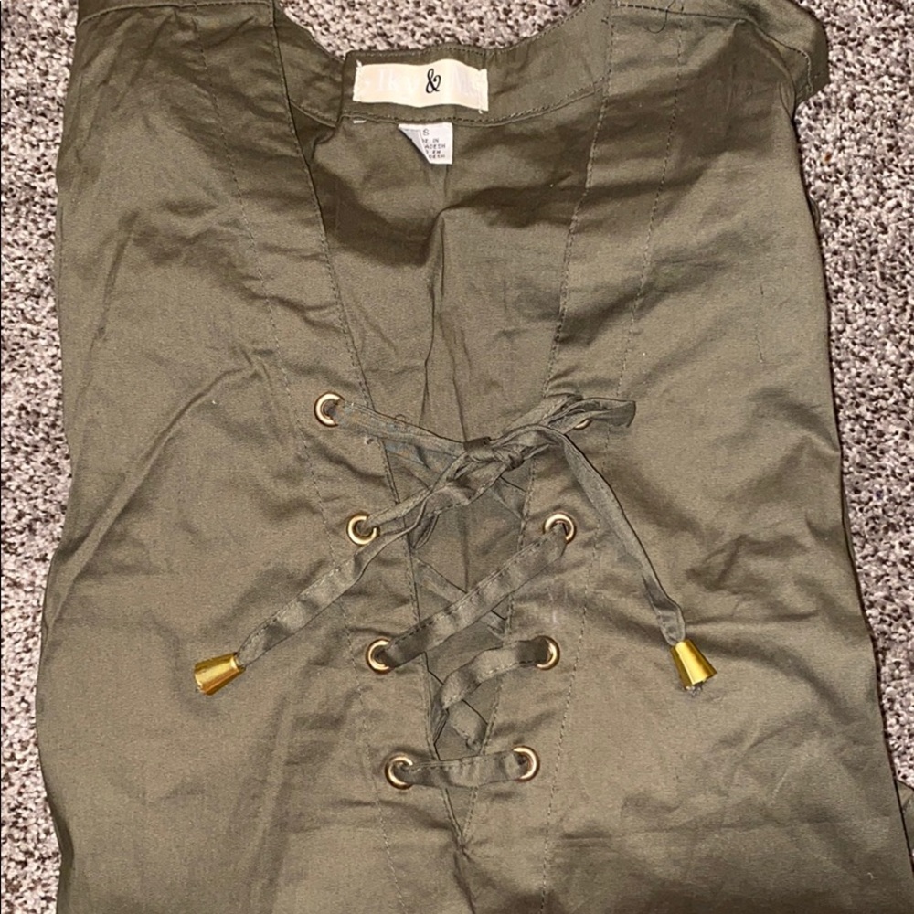 Lace-up Top - Picture 3 of 4